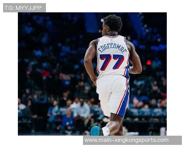 76人半场领先22分马克西独得18分勇士首节仅得10分表现惨淡