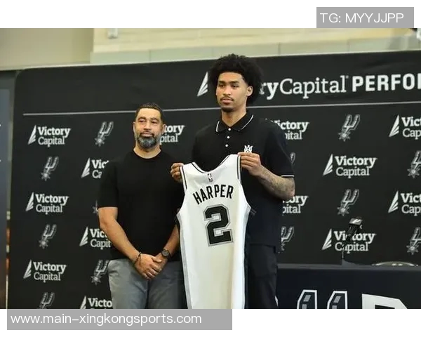 文班表示若有重选机会球队仍会选择哈珀希望与他长期合作共创辉煌